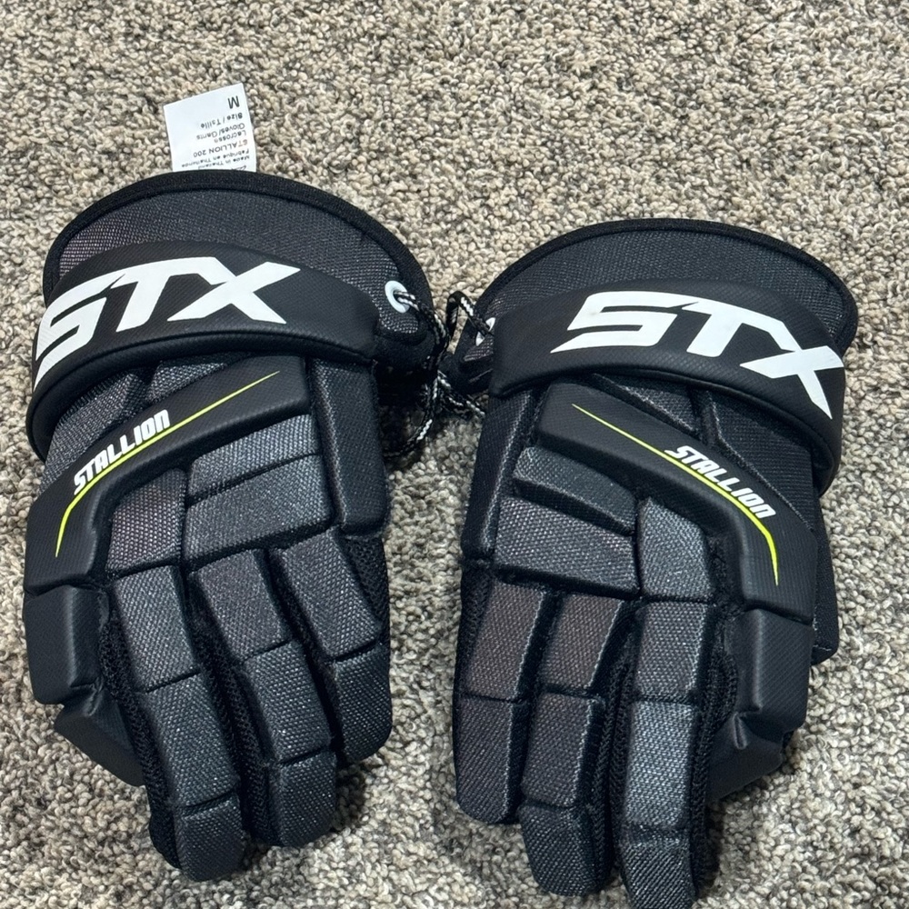 STX stallion lacrosse gloves